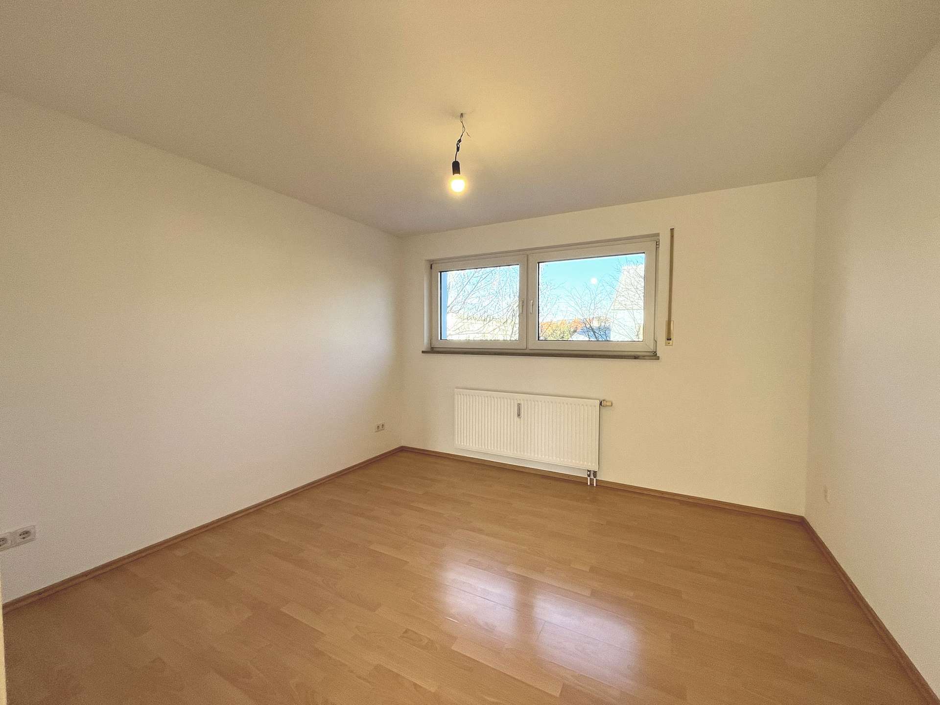 Quadratisches Schlafzimmer