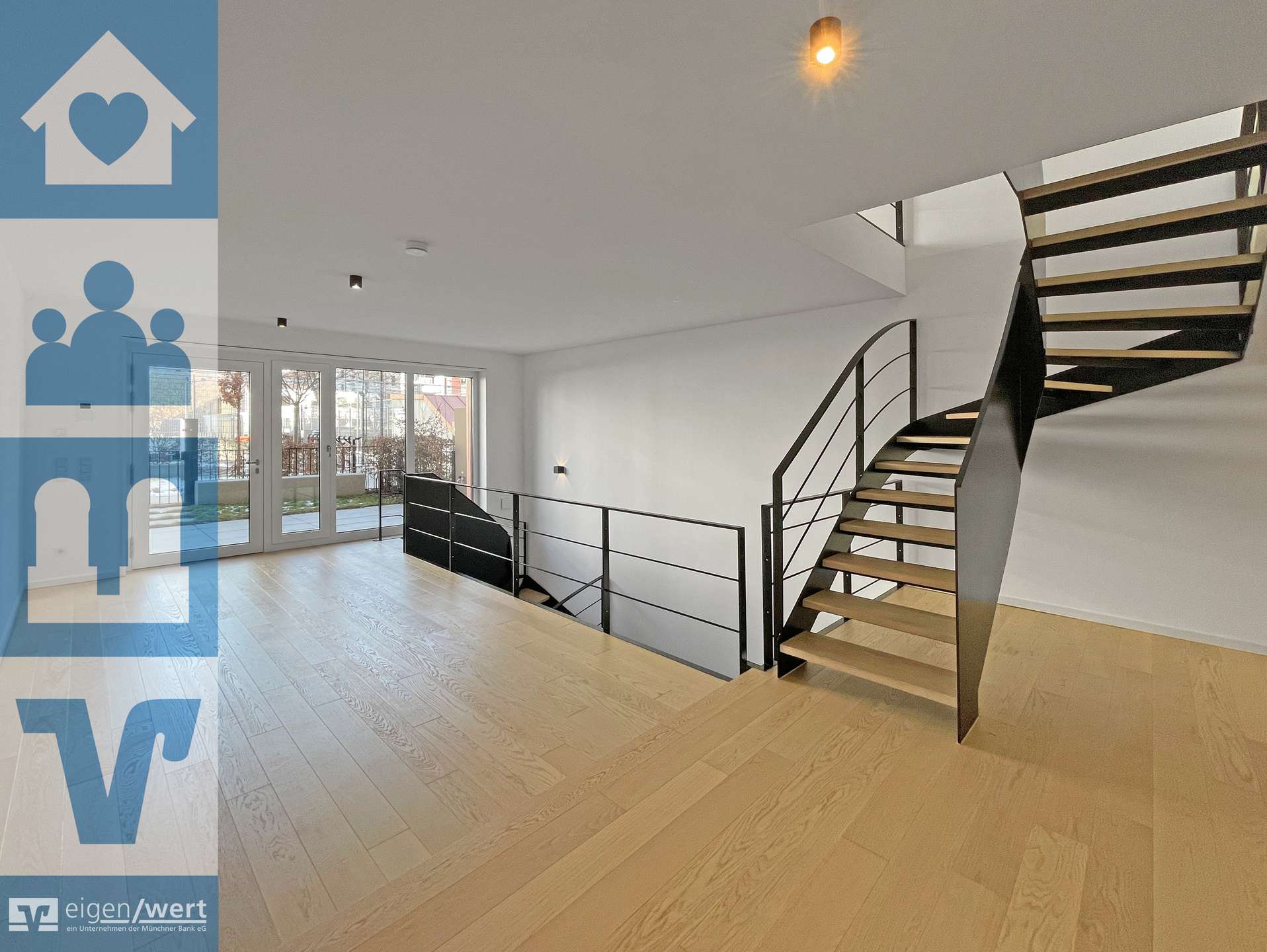 Wohnbereich mit Zugang zum Garten