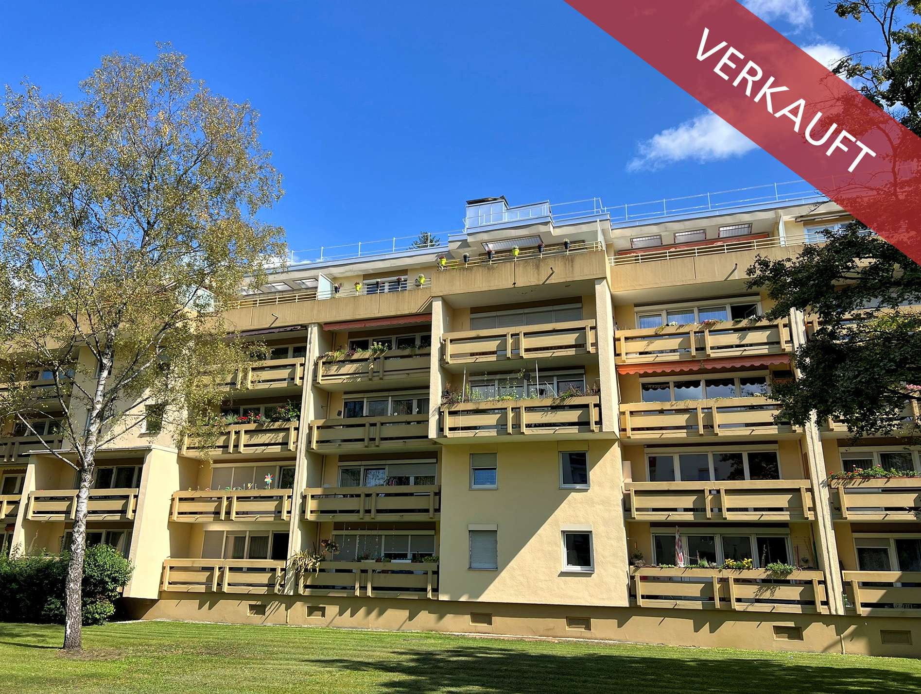 Ansicht des Mehrfamilienhauses in Gröbenzell