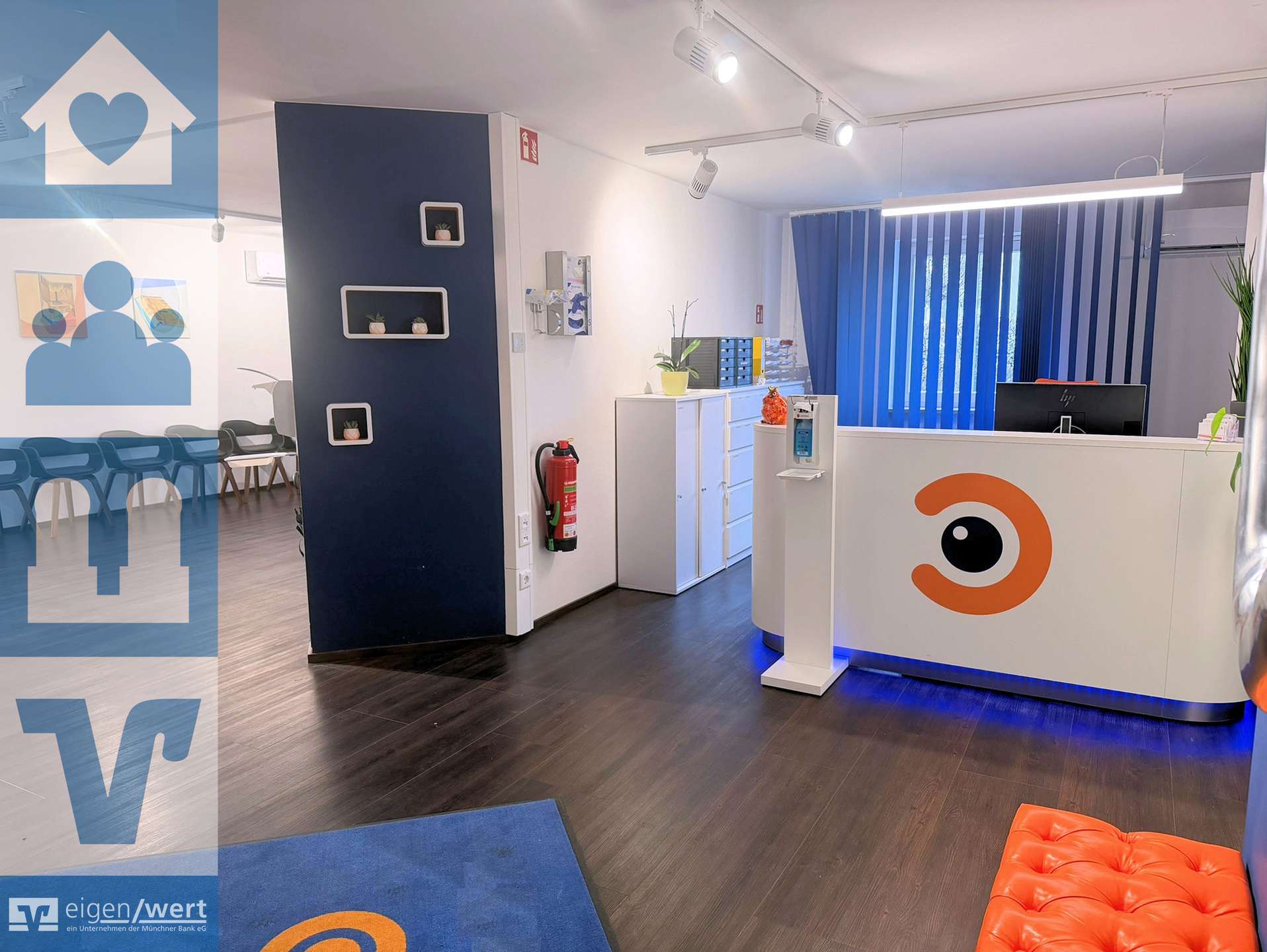 Anmeldungsbereich mit Wartezimmer