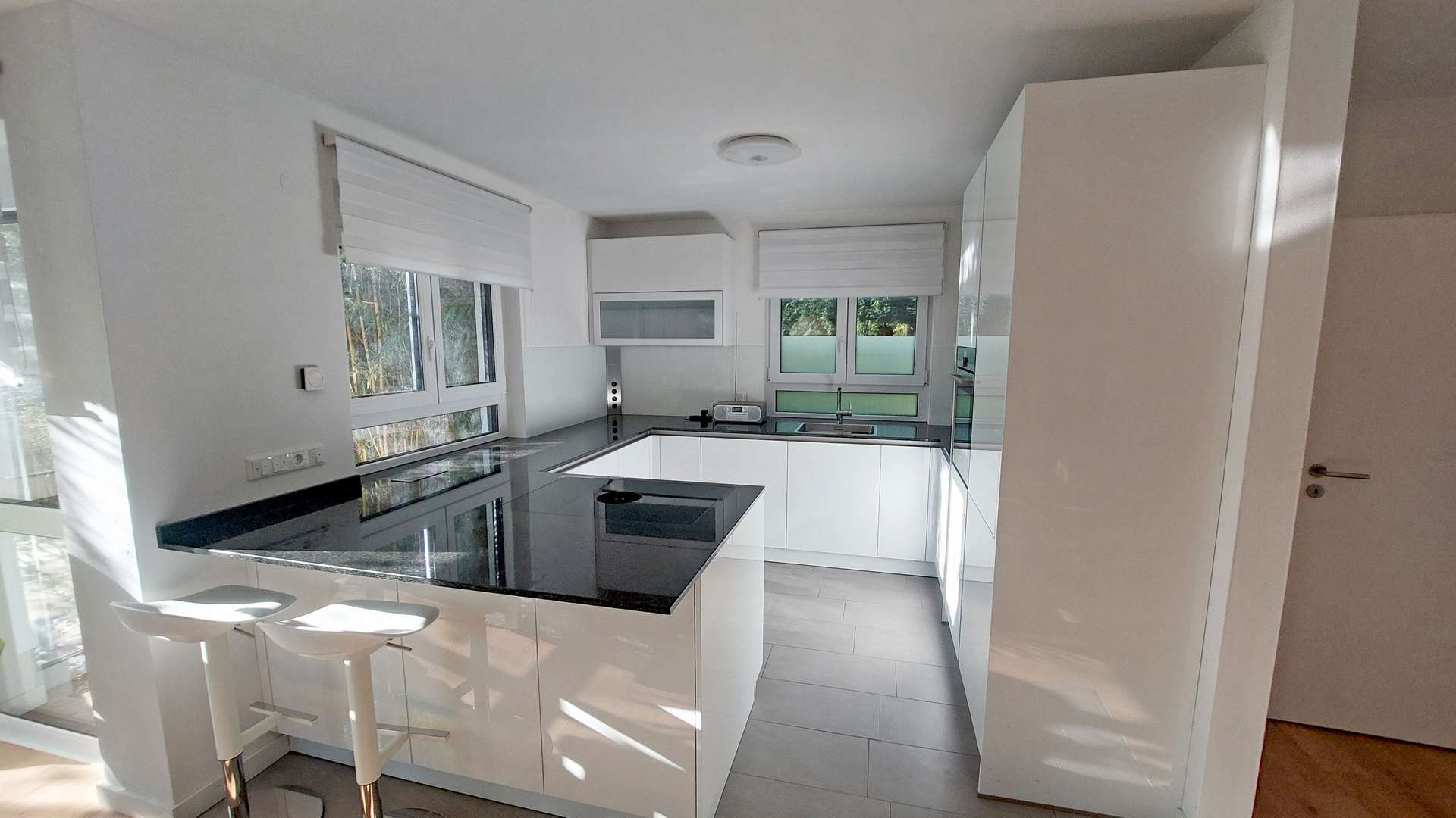 Hochwertige Einbauküche