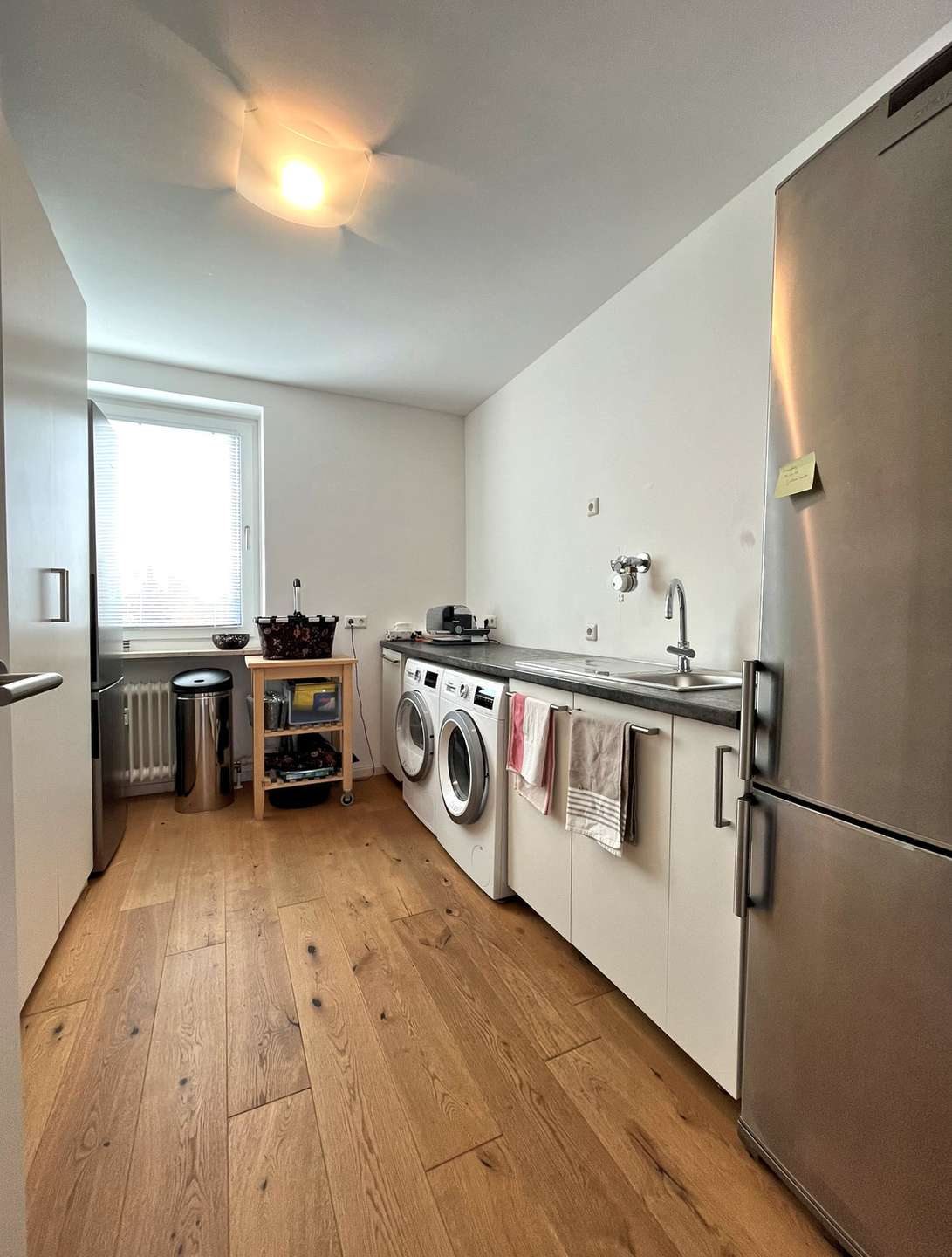 Großer Hauswirtschaftsraum