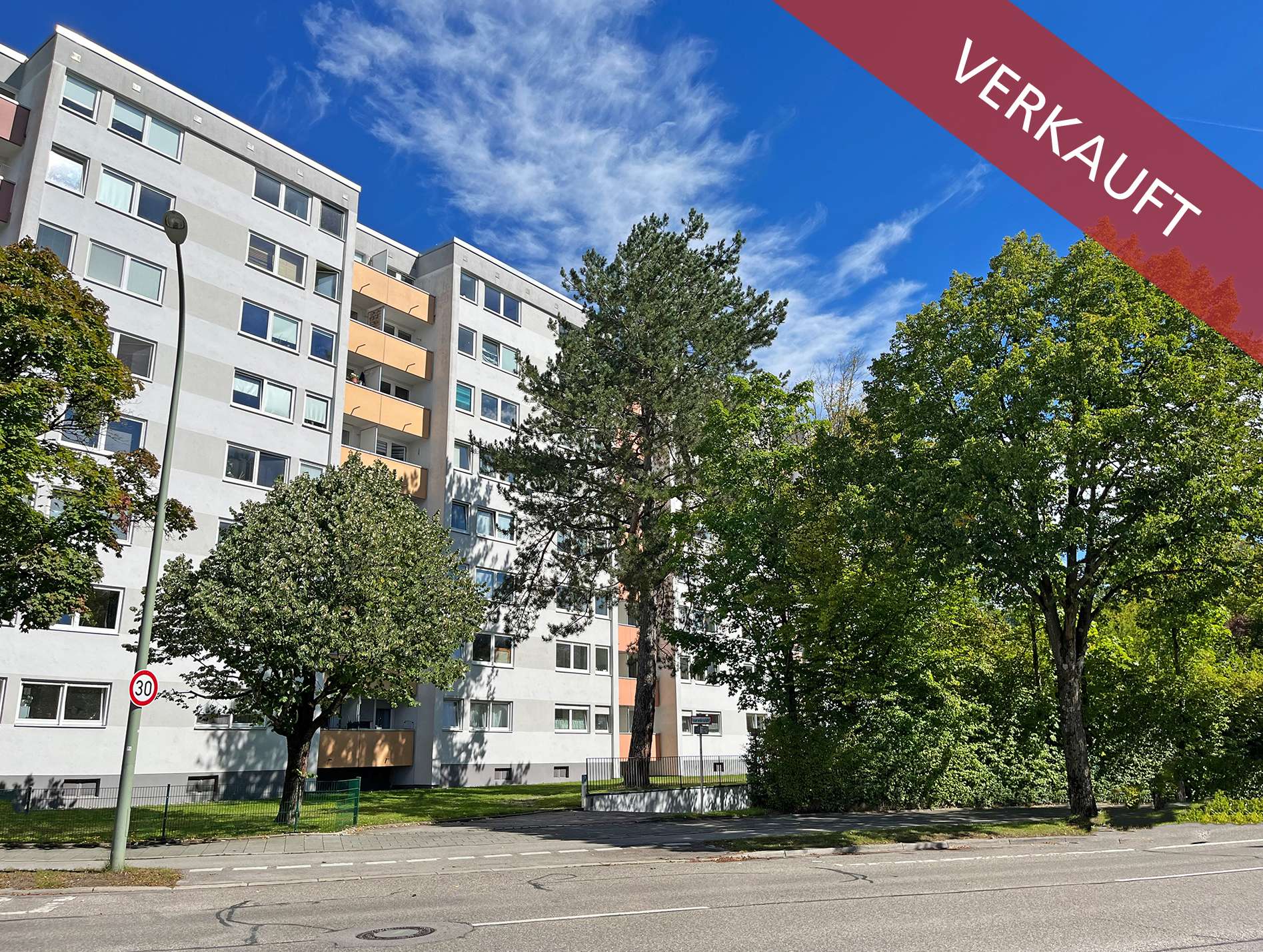 Außenansicht des Mehrfamilienhauses in Solln