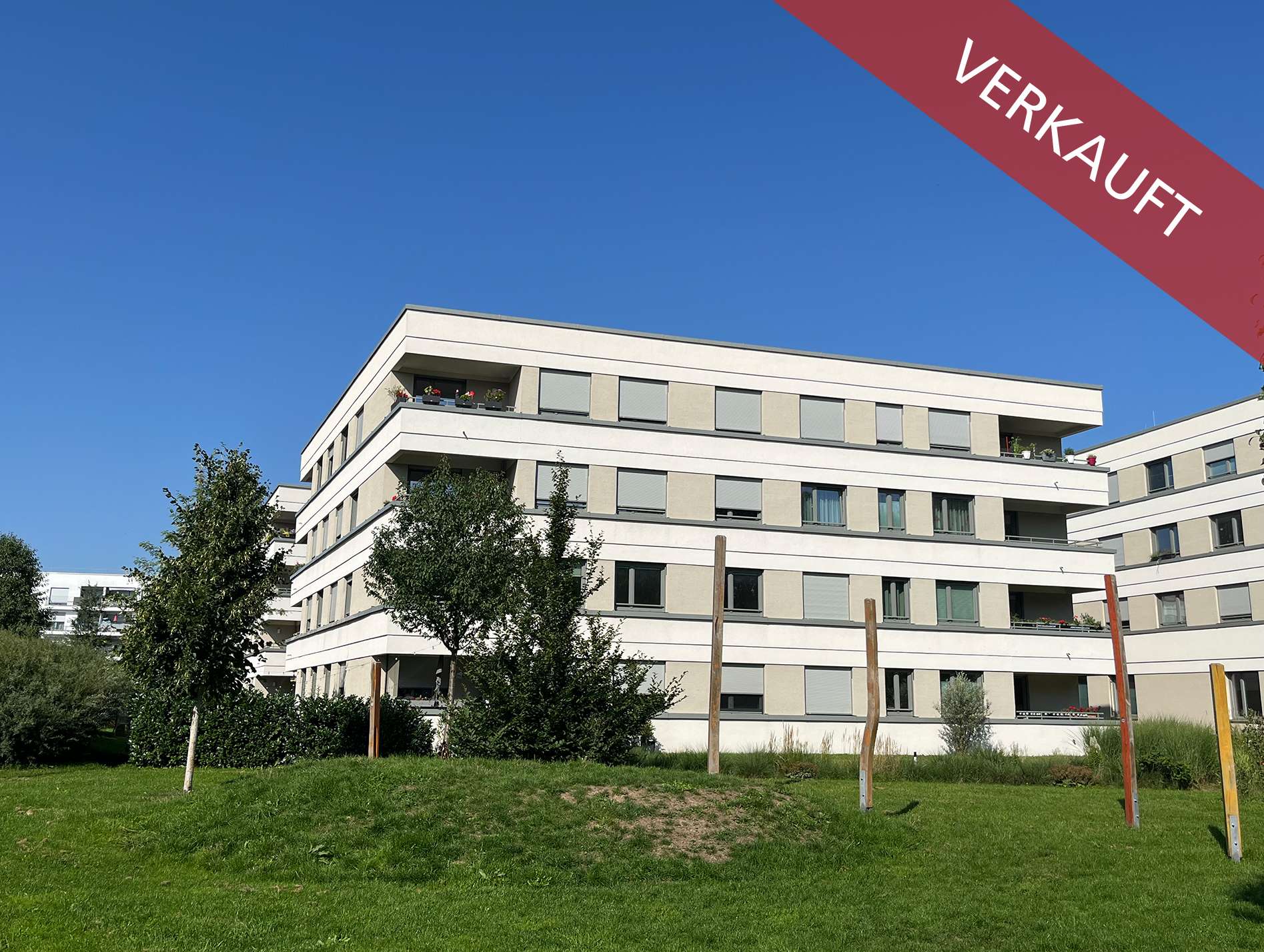 Außenansicht des Mehrfamilienhauses in München-Aubing 