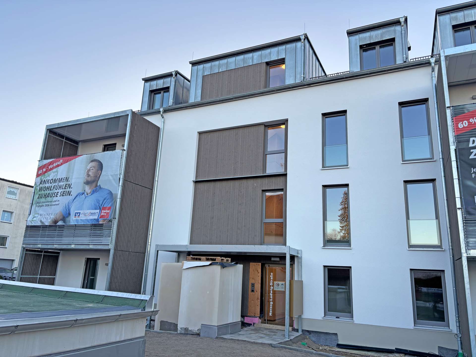 Ansicht der Fassade Dezember 2025